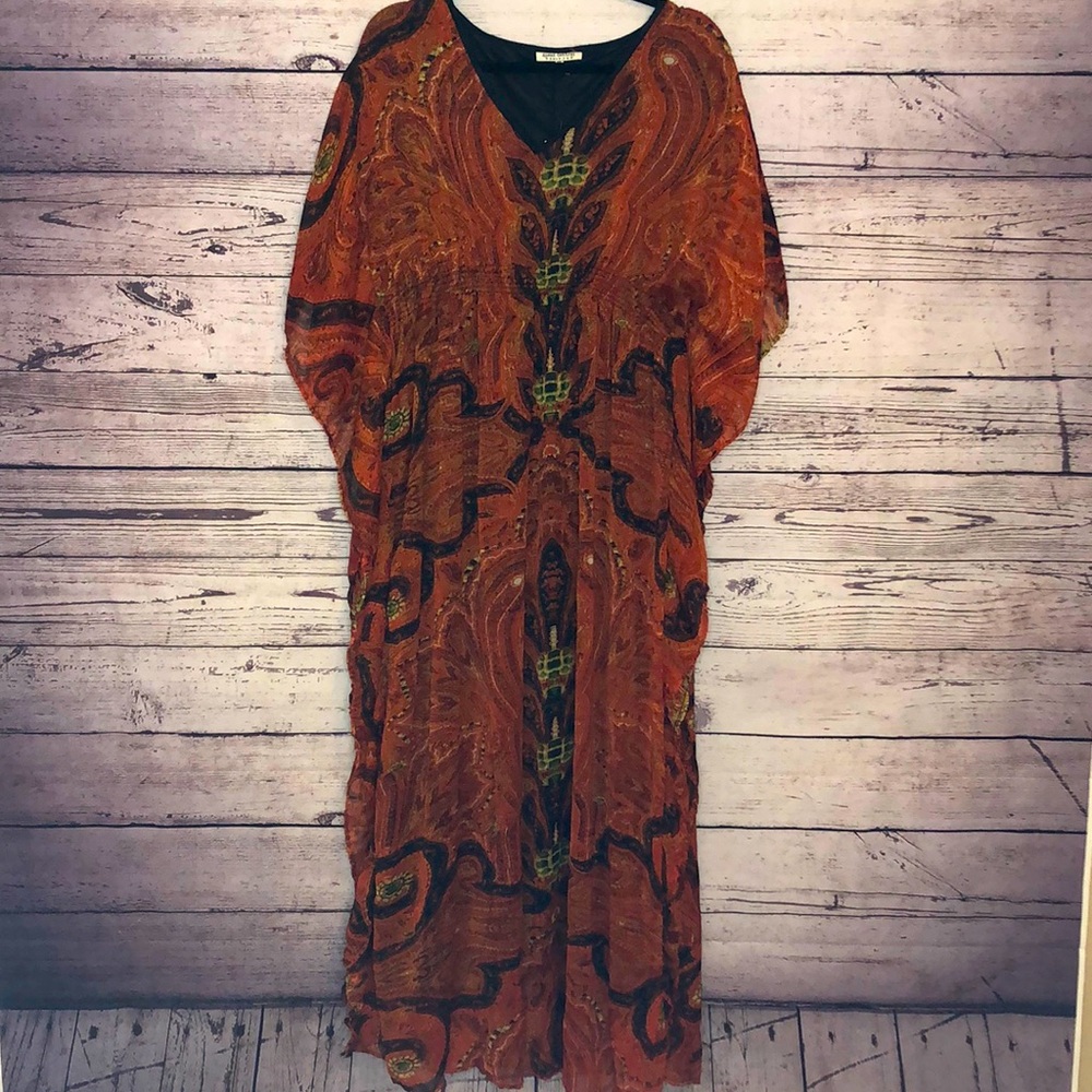 Speed control New York size 1X.  Burnt Orange, Green, and Black